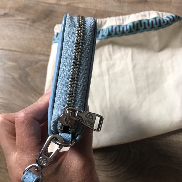 Tory Burch - Picture 5 of 7